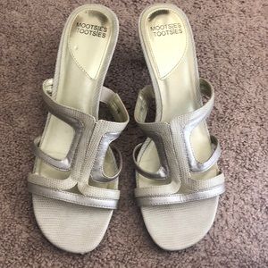 Mootsies Tootsies Dress Sandal.